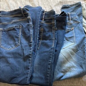Stylish Blue Women's Cropped Jeans set of 3